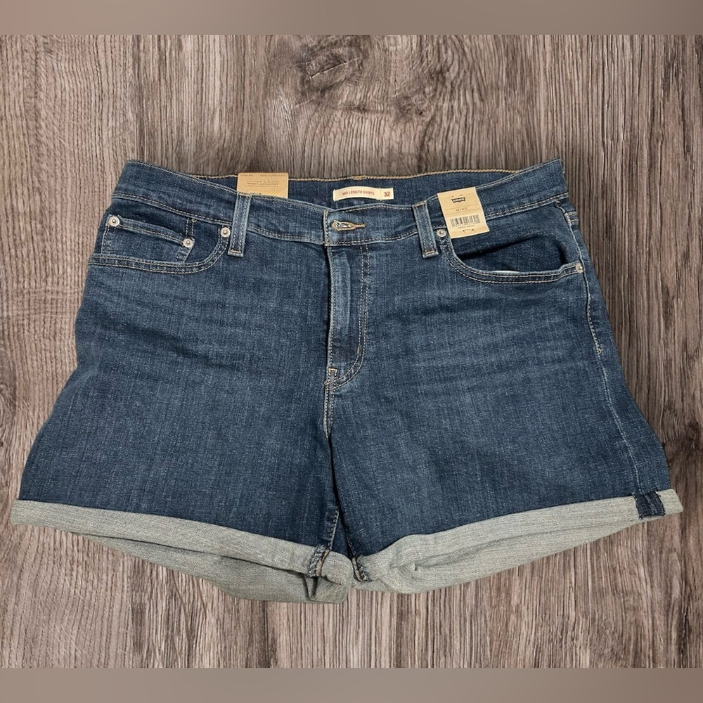 Levi's Classic Blue Denim Jeans